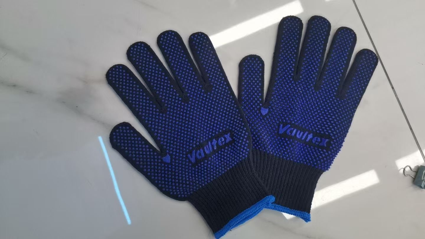Vaultex dotted cotton gloves